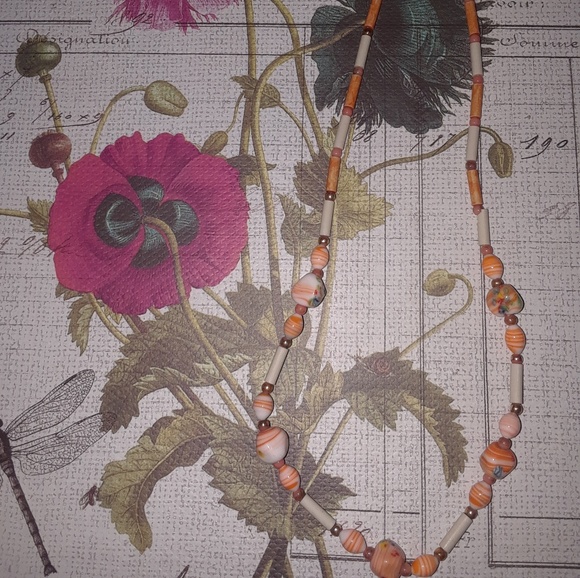 Orange and white gass bead necklace - Picture 2 of 3